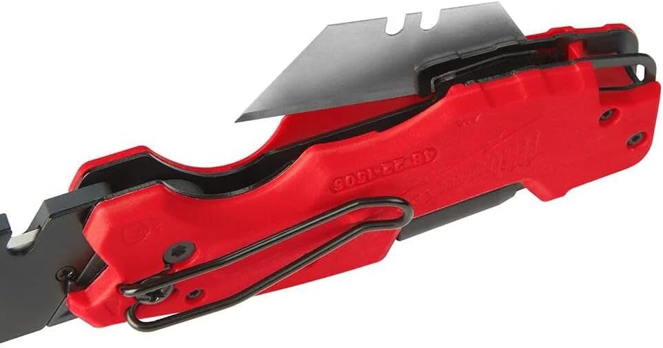 Milwaukee FASTBACK 6-in-1 Folding Utility Knife