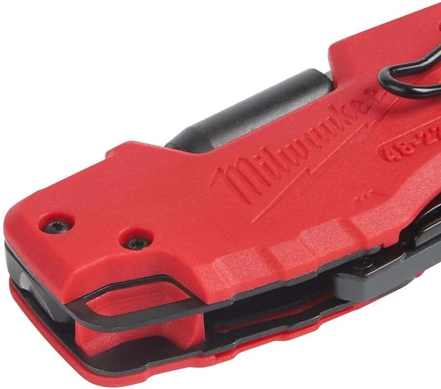 Milwaukee FASTBACK 6-in-1 Folding Utility Knife